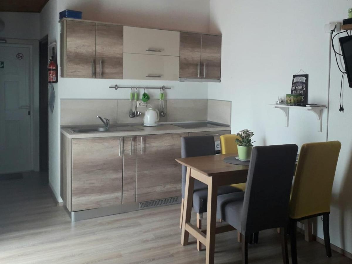 Apartments Carev 1293 耶泽拉 外观 照片