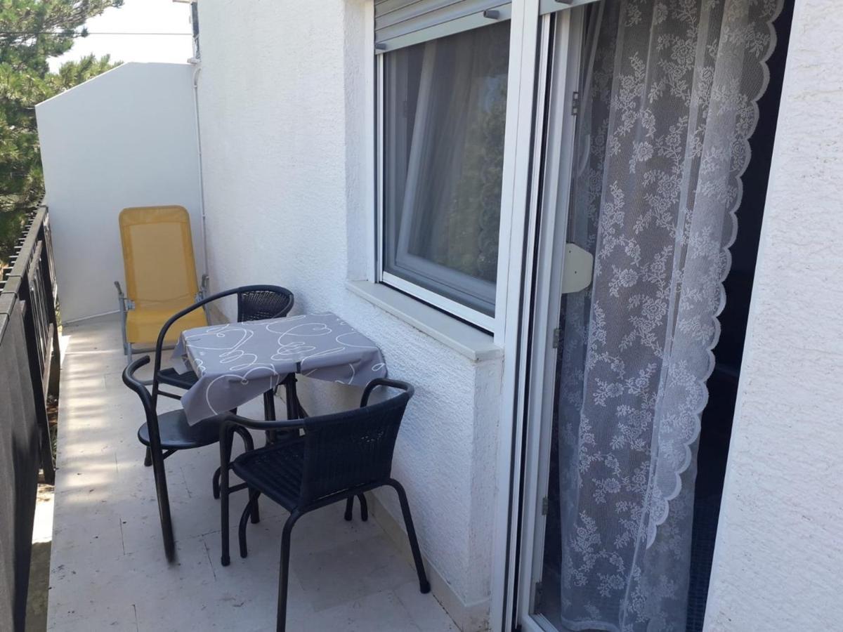 Apartments Carev 1293 耶泽拉 外观 照片
